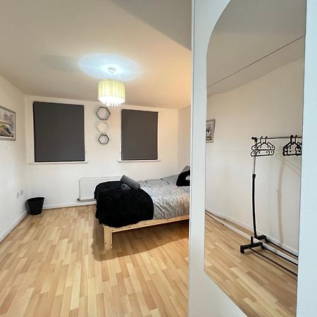 High End Luxury 2 Bed Apartment Birmingham Dış mekan fotoğraf