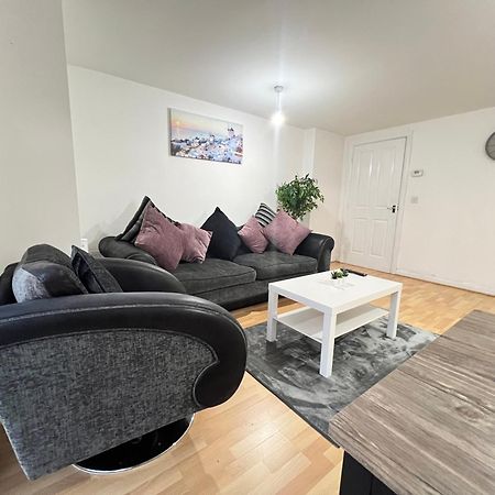 High End Luxury 2 Bed Apartment Birmingham Dış mekan fotoğraf